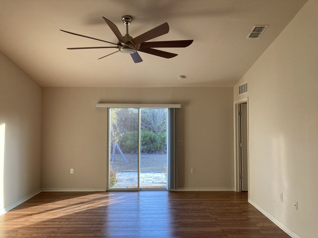 Building Photo - 26335 Explorer Rd