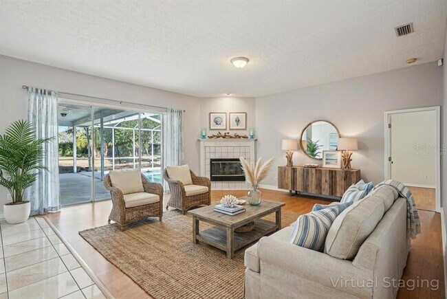 Building Photo - 918 Academy Dr