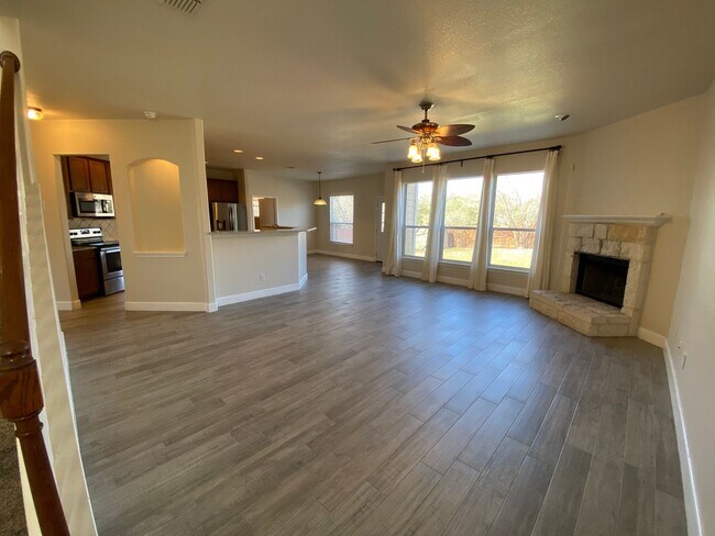 Building Photo - Step into this stunning 4 bedroom, 2.5 bathroom haven that radiates modern elegance and abundant ...