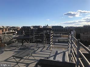 Building Photo - 1545 18th St NW