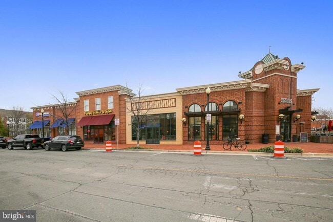 Building Photo - 2181 Jamieson Ave