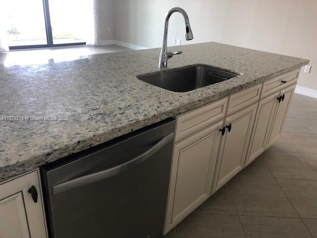 Building Photo - 1415 SW 113th Ave