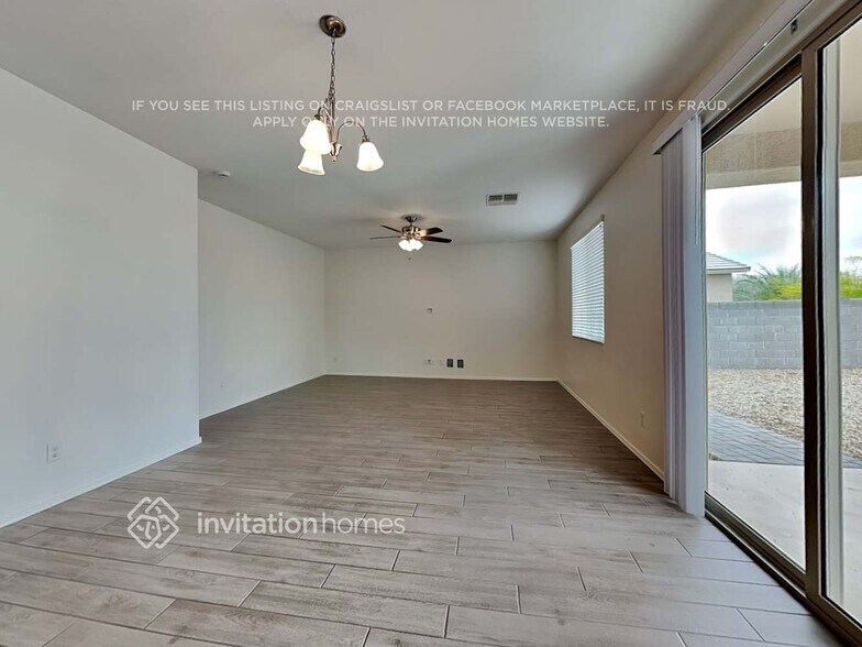 Building Photo - 18190 W Ida Ln
