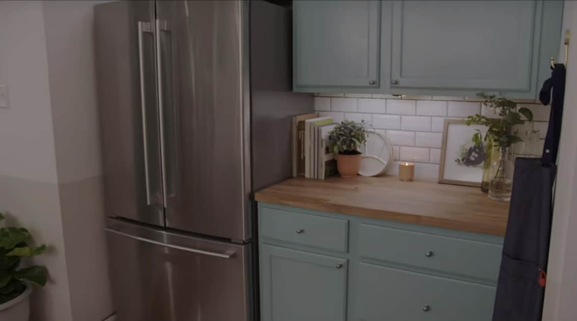 Kitchen - 4937 Chancellor St