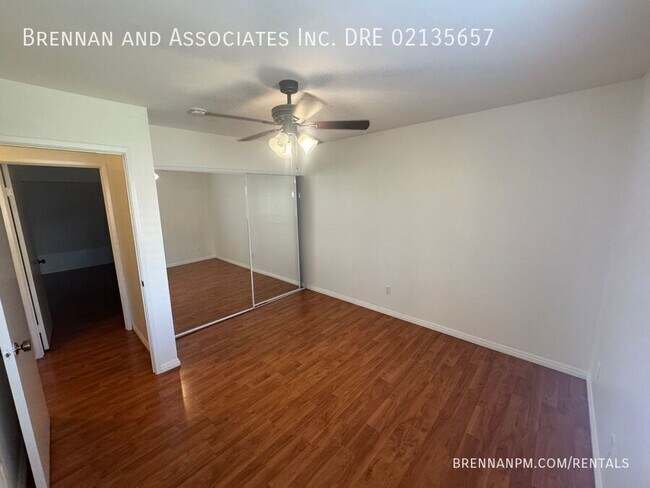 Building Photo - 7962 Mission Center Ct