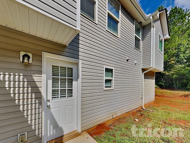 Building Photo - 295 Oak Meadows Dr