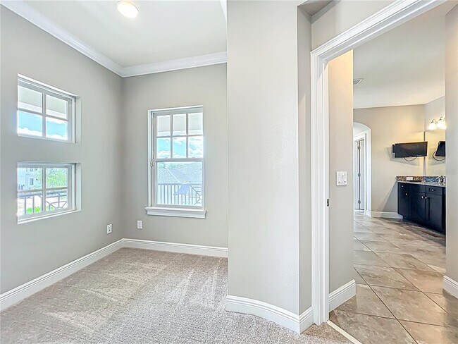 Building Photo - 9421 Dugard Ct