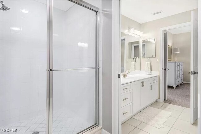 Building Photo - 4450 Botanical Pl Cir