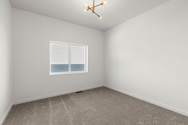 Building Photo - 1311 SW 36th St