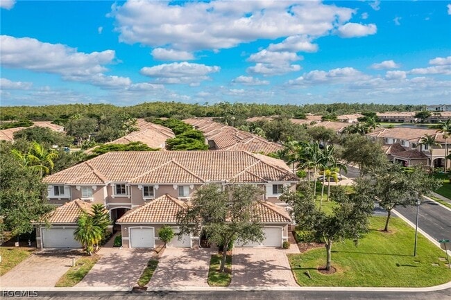 Building Photo - 3174 Antica St