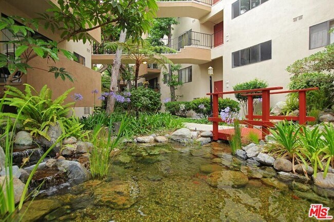 Building Photo - 5000 S Centinela Ave