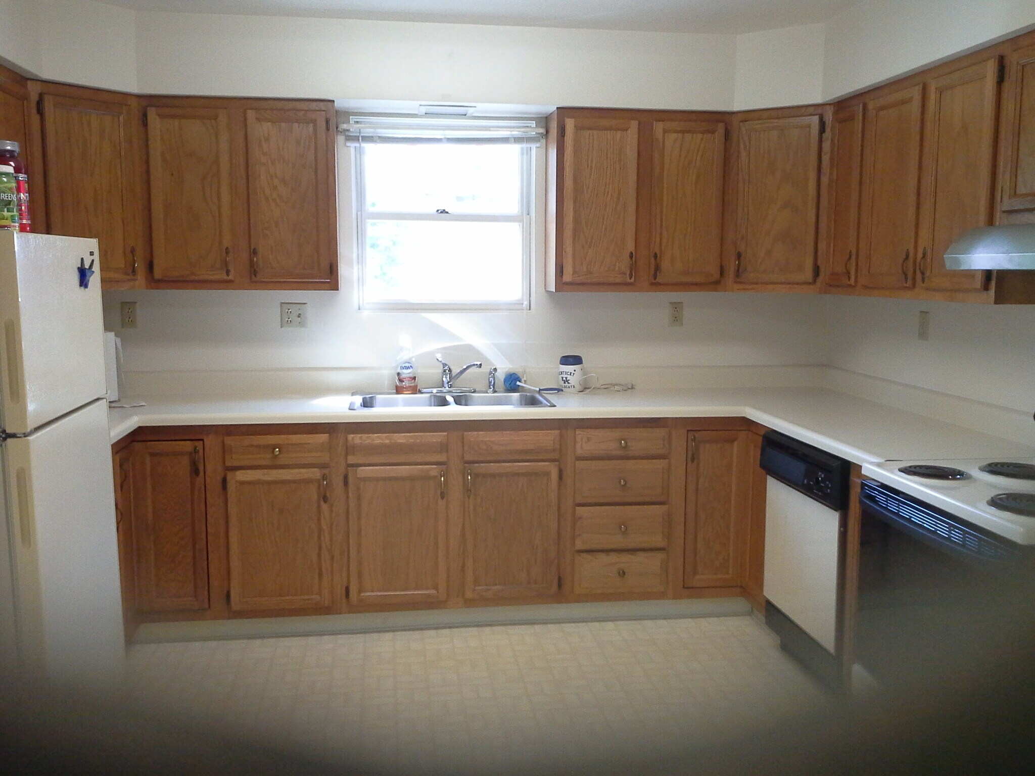 Building Photo - 119 Valley View Dr