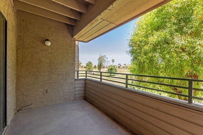 Building Photo - New Rental Listing in Scottsdale Springs C...