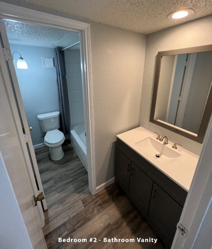 Building Photo - 3738 Hulen Park Cir