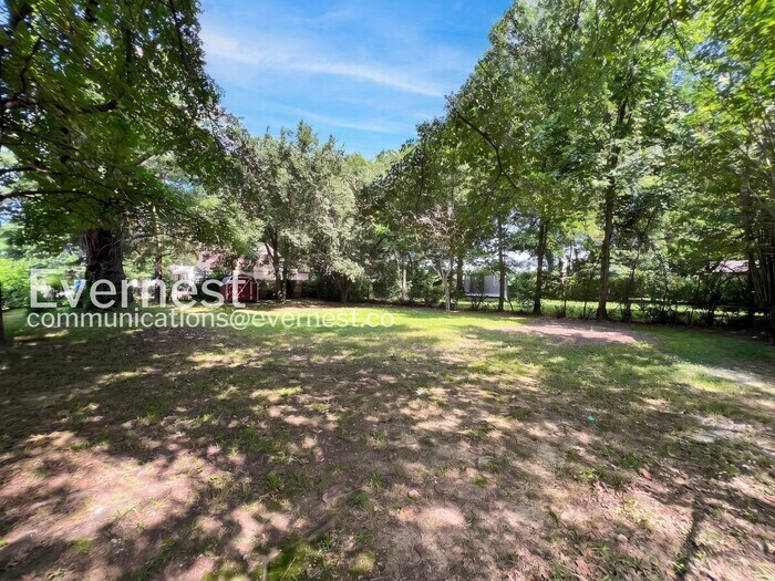 Building Photo - 905 Parkhaven Ln