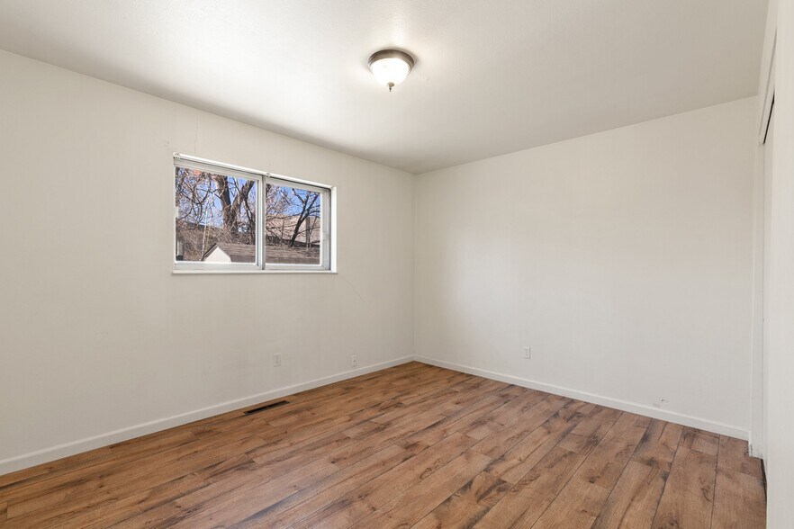 Building Photo - 1512 Willshire Dr