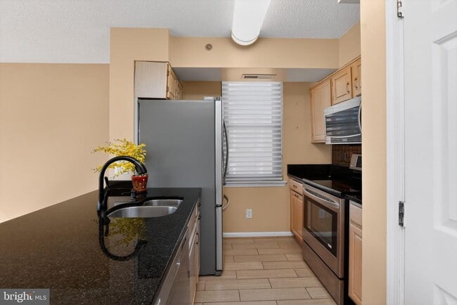 Building Photo - 1200 Braddock Pl