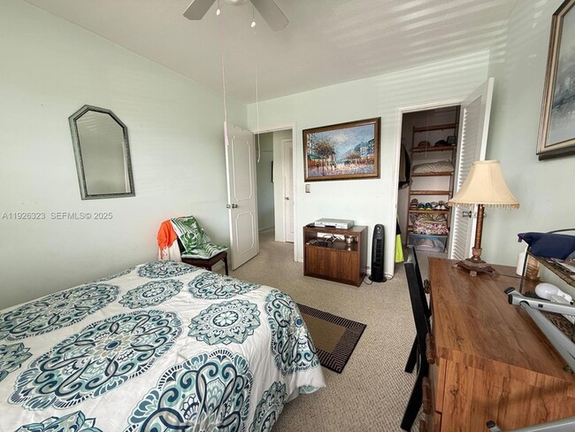 Building Photo - 90 Easthampton D