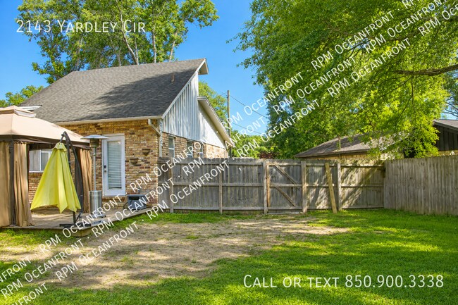 Building Photo - 2143 Yardley Cir