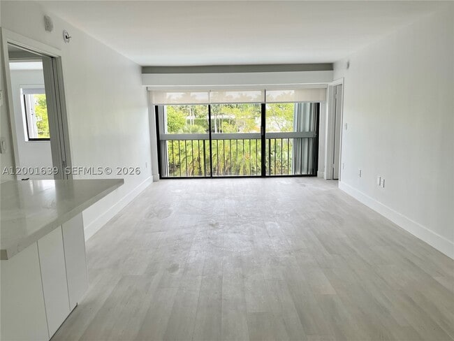 Building Photo - 255 Galen Dr