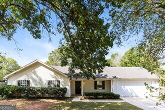 Building Photo - 65 Mallie Ct