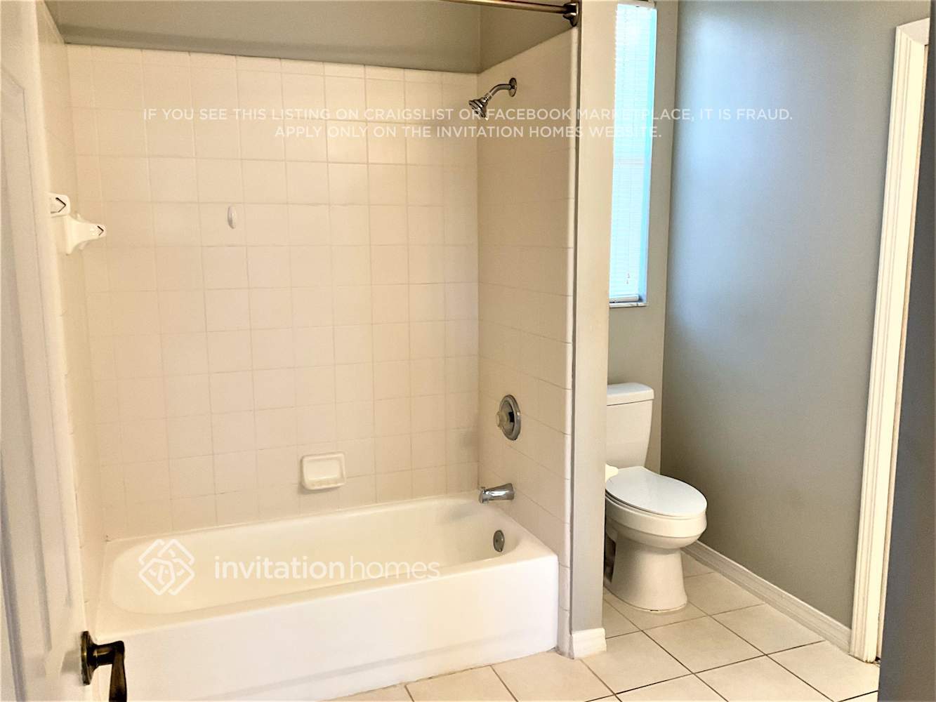 Building Photo - 4591 Misty Dawn Ct N