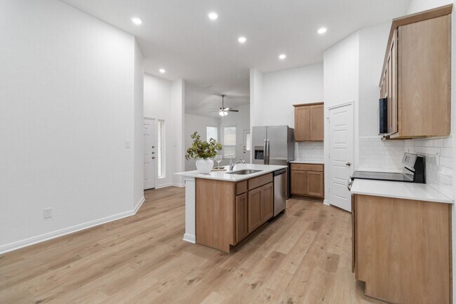 Building Photo - 6 Weeks Free Move-In Special! Brand New 3 Bed / 2 Bath Home – Modern Kitchen + Private Yard
