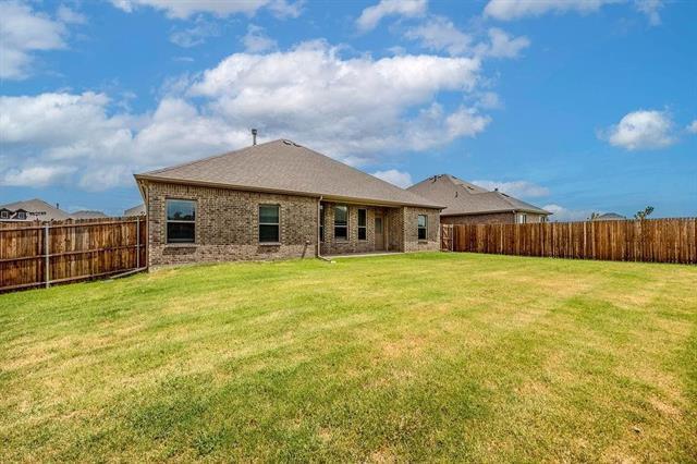 Building Photo - 2916 Bobcat Dr