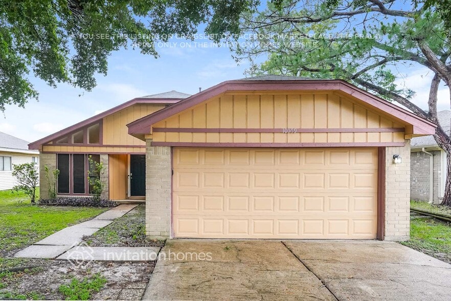 Building Photo - 10579 Twilight Moon Dr