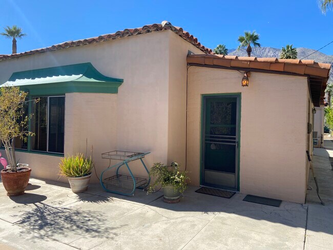 Building Photo - 780 N Prescott Dr