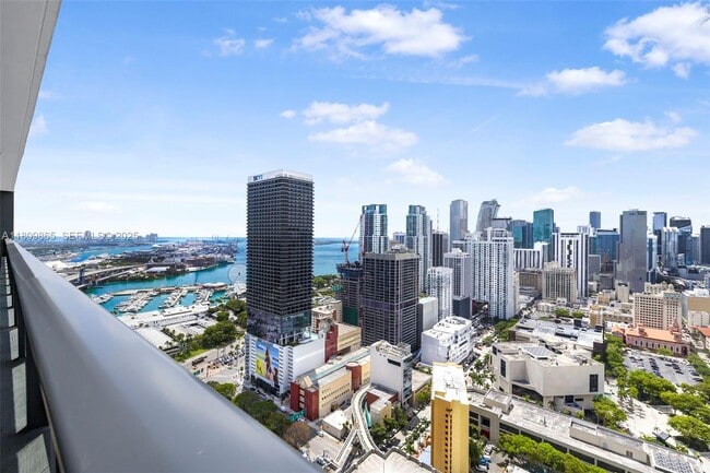 Building Photo - 159 NE 6th St