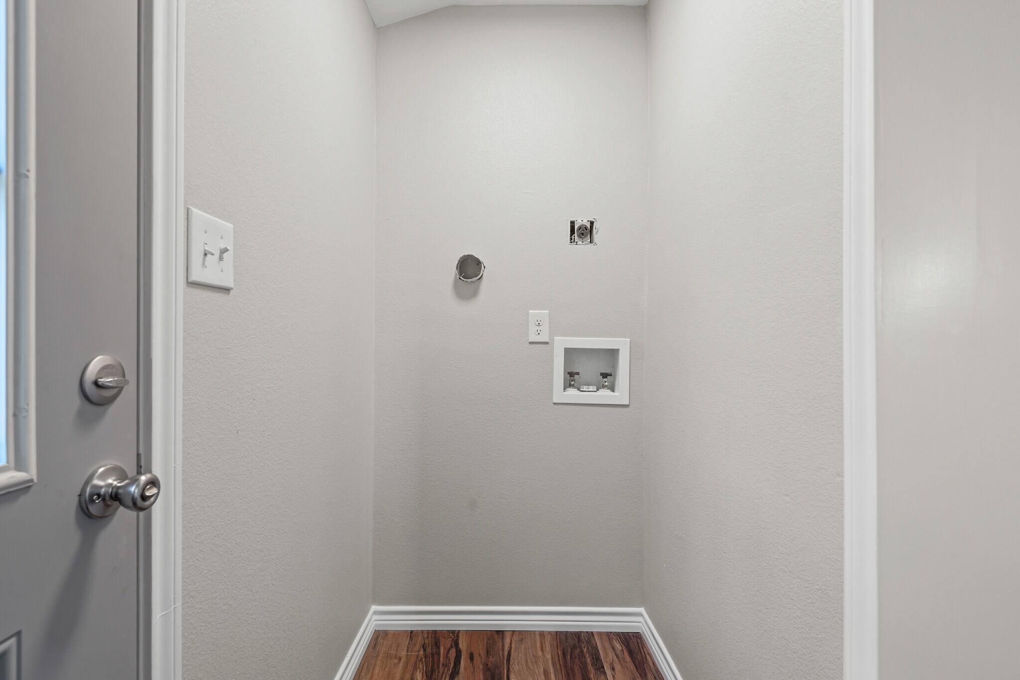 Building Photo - 1711 Halsell St