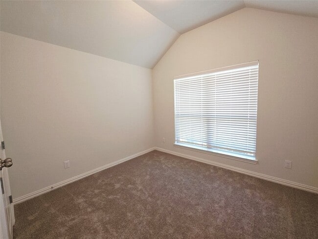 Building Photo - 2222 Vigilance Ct