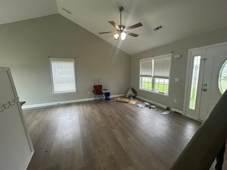 Building Photo - 1205 Cocksfoot Ln