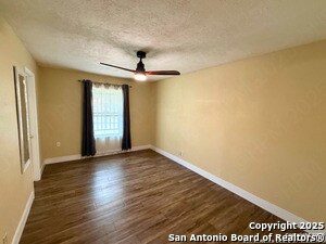 Building Photo - 5222 E Rolling Ridge Dr