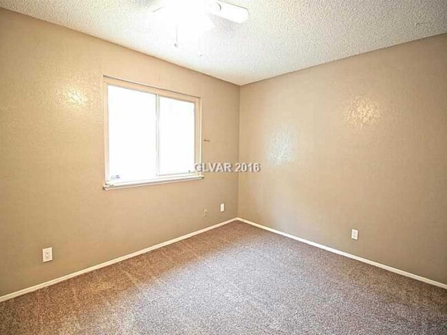 Building Photo - 833 Spyglass Ln