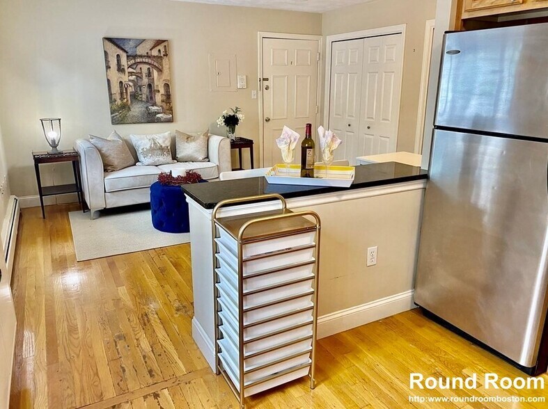 Building Photo - 7 Mortimer Pl