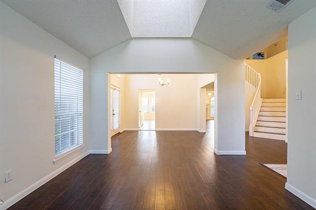 Building Photo - 1408 Belaire Dr
