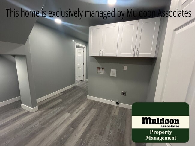 Building Photo - Coming soon!  Completely renovated Rockrim...