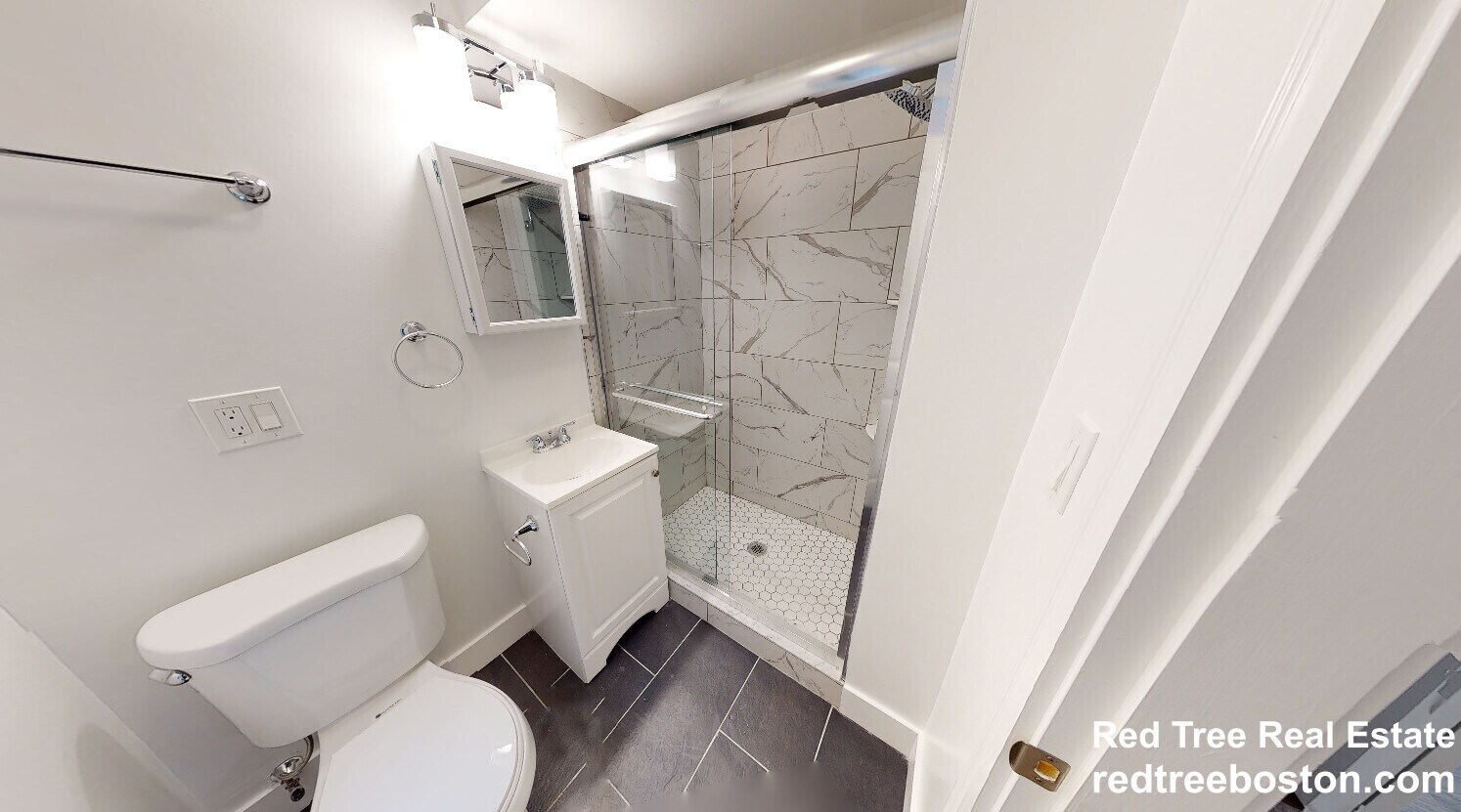 Building Photo - 81 Park Dr