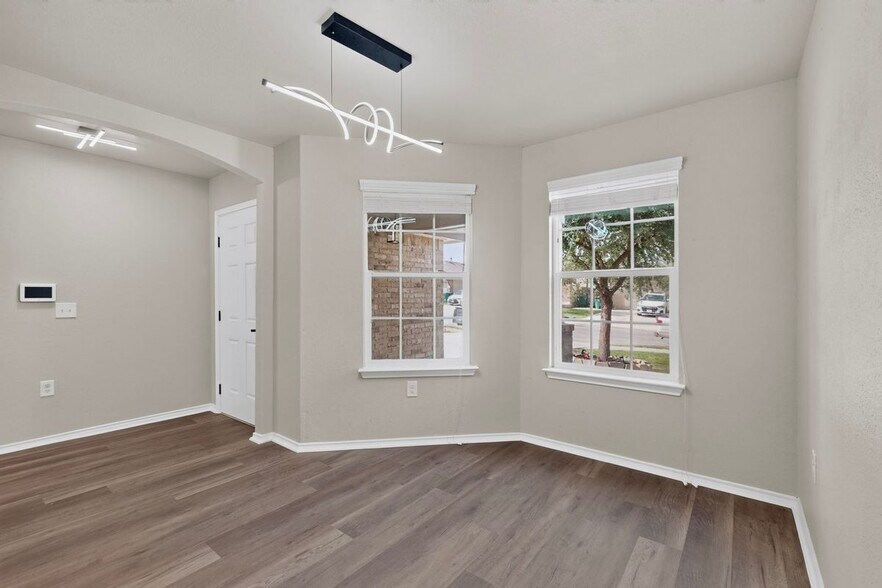 Building Photo - 735 Pelican Pt