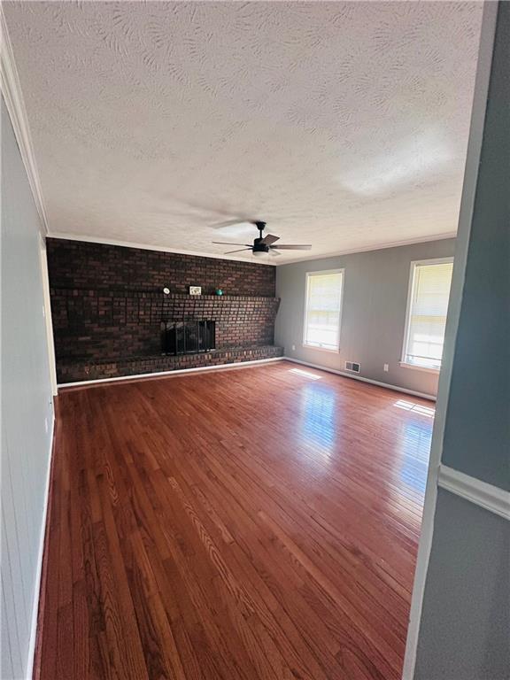 Building Photo - 2930 Dara Dr