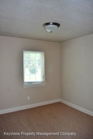 Building Photo - 2 br, 1 bath House - 201 Grandview Court