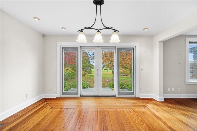 Building Photo - 28 Palmer Neck Rd