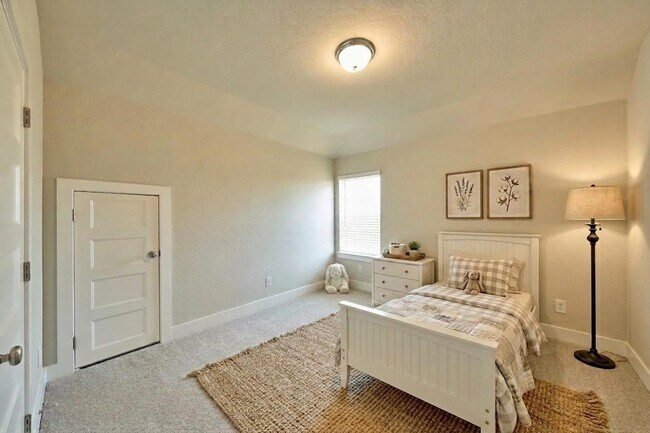 Building Photo - 20730 Open Range Ct