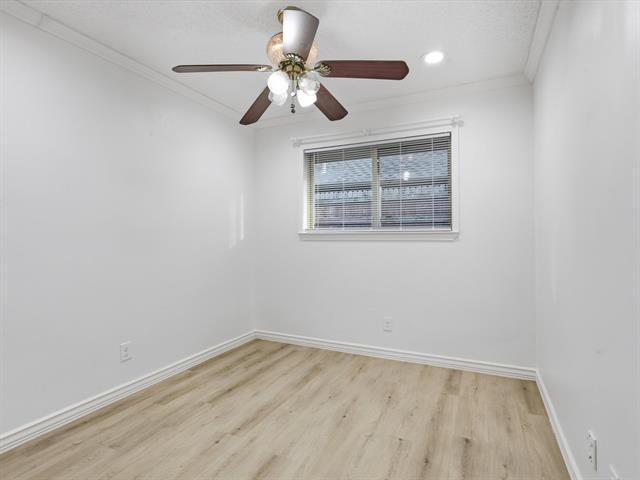 Building Photo - 2050 Lorient Dr