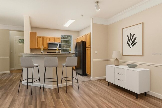 Building Photo - 3368 Parkchester Square Blvd