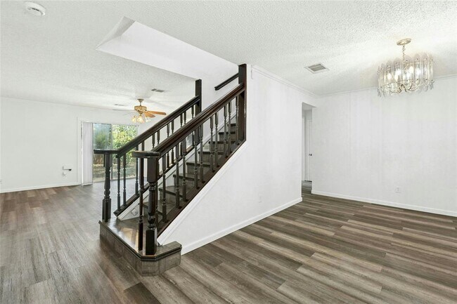 Building Photo - 1614 Alazan Cove