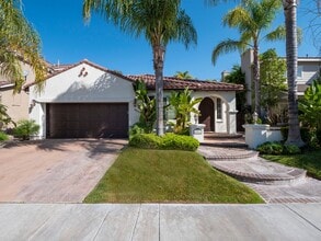 Building Photo - Cozy Stevenson Ranch Home on a Quiet Cul-D...