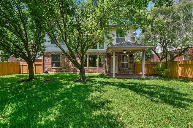 Building Photo - 1548 Homewood Cir